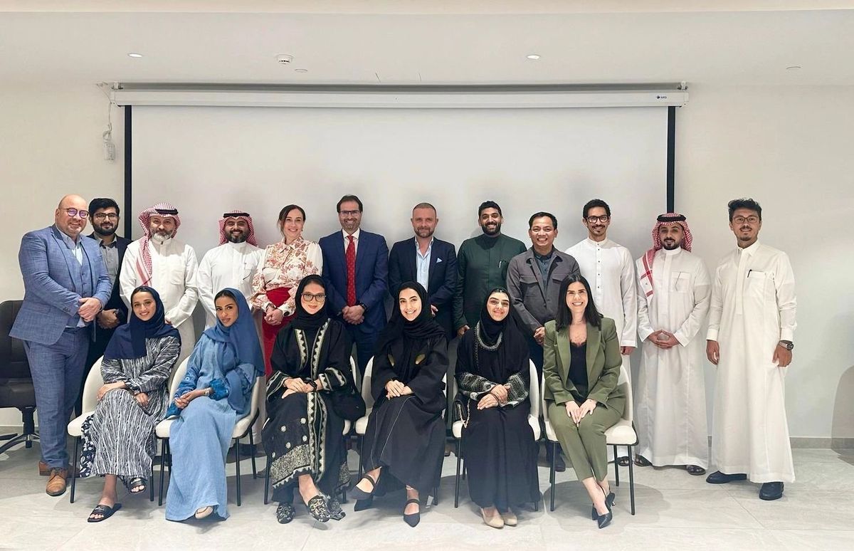 من مجالس الإدارات إلى الإنجازات: إليفير تبرز استراتيجية علاقات المستثمرين في فعالية ميرا جدة